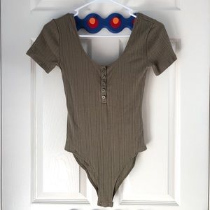 Forever 21 Ribbed Bodysuit - S